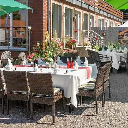 Grosse Klus מלון 3*