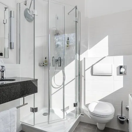 Grosse Klus מלון 3*