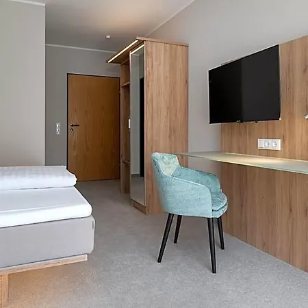 Grosse Klus Hotel 3*